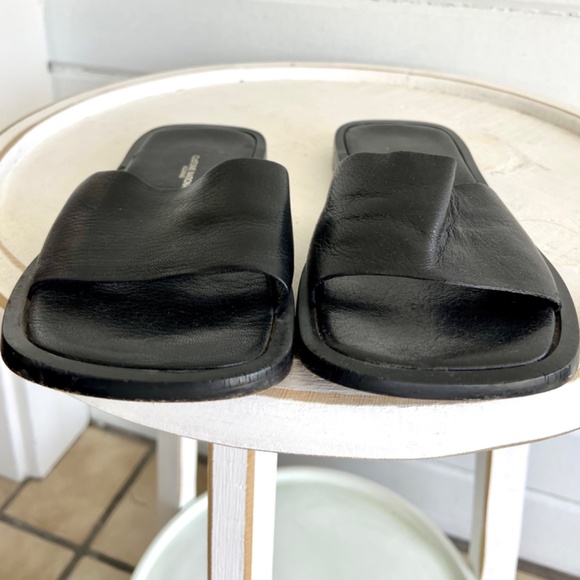 COSTUME NATIONAL HOMME Men's Black Leather Slide Sandals Made in Italy - 9 - Picture 4 of 12